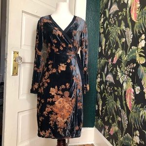 Romantic Blue Velvet Floral Wrap dress